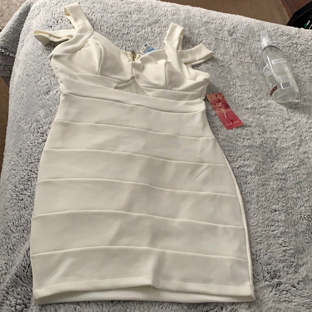 Mini dress